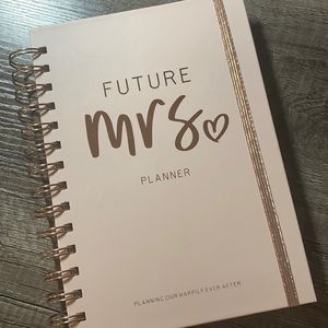 Miss To Mrs Wedding Planner